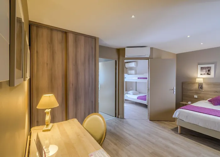 Hôtel l'Aragon à 50m de la cité de Carcassonne